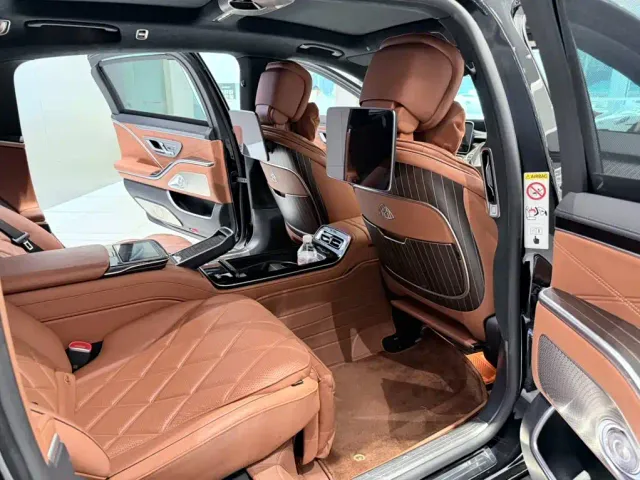 Mercedes-Benz Maybach S-Class — Фото автомобиля 12