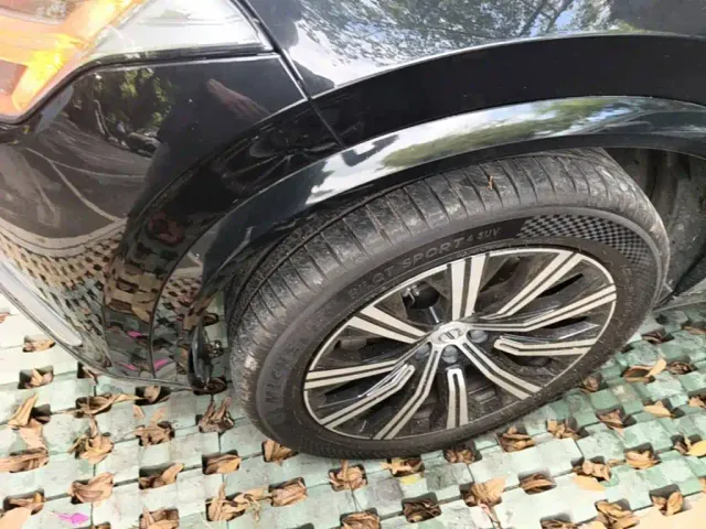Volvo XC90 — Фото автомобиля 22