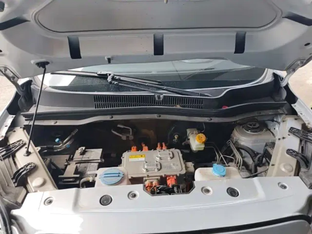 Leapmotor T03 — Фото автомобиля 19