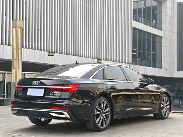 Audi Audi A6L 2024 45 TFSI quattro Premium Dynamic — Фото автомобиля 18