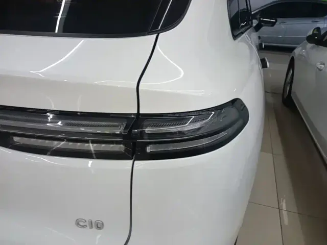 Leapmotor C10 — Фото автомобиля 7