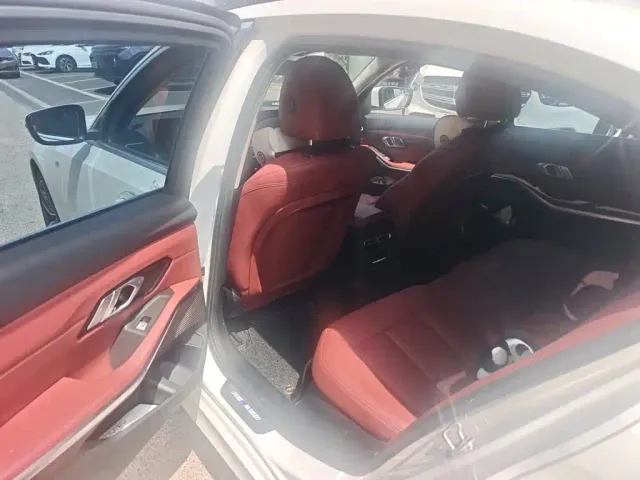 BMW 3 Series — Фото автомобиля 6