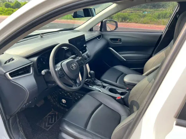 Toyota Corolla Cross — Фото автомобиля 6