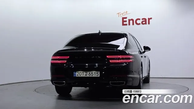Genesis G80 RG3 — Фото автомобиля 4