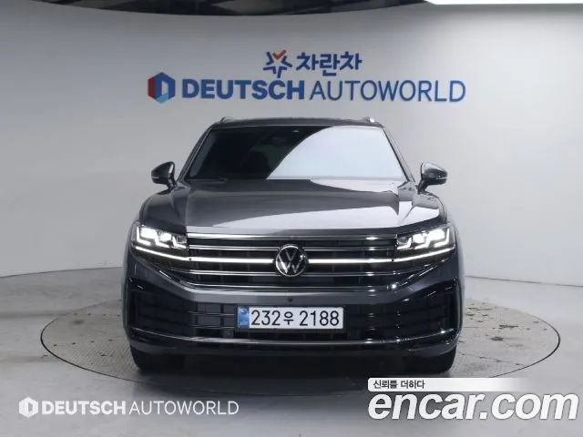 Volkswagen Touareg Touareg 3 поколение 3.0 TDI Prestige — Фото автомобиля 3