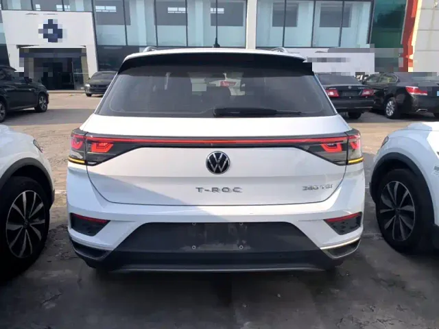 Volkswagen T-Roc — Фото автомобиля 5