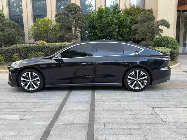 Nio ET7 — Фото автомобиля 9