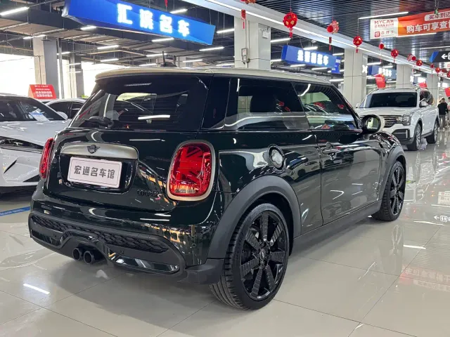 MINI Hatch — Фото автомобиля 4