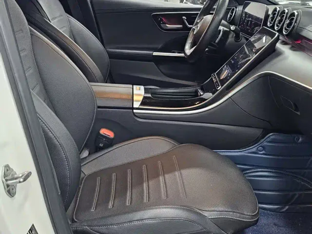 Mercedes-Benz C-Class — Фото автомобиля 10