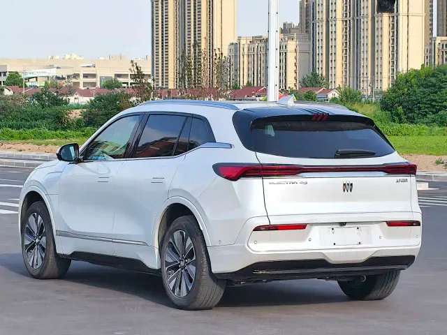 Buick E5 — Фото автомобиля 6