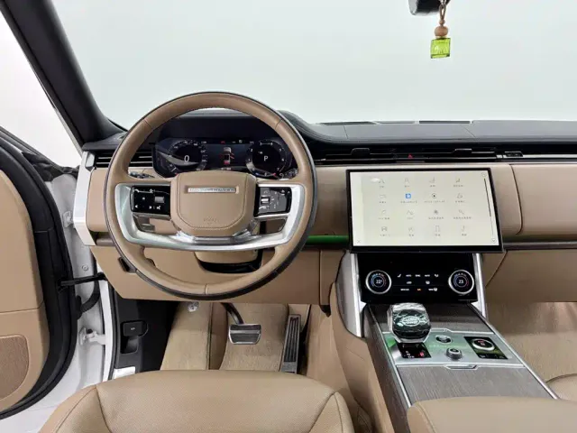 Land Rover Range Rover — Фото автомобиля 12