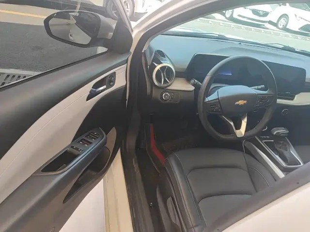 Chevrolet Monza — Фото автомобиля 15