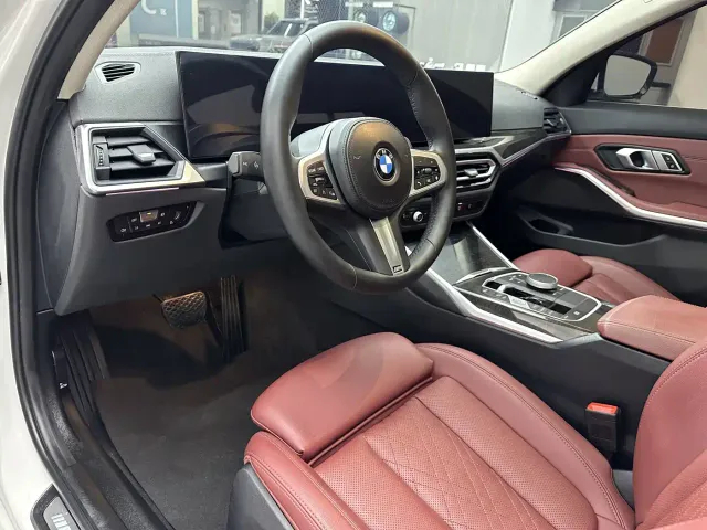 BMW 3 Series — Фото автомобиля 11