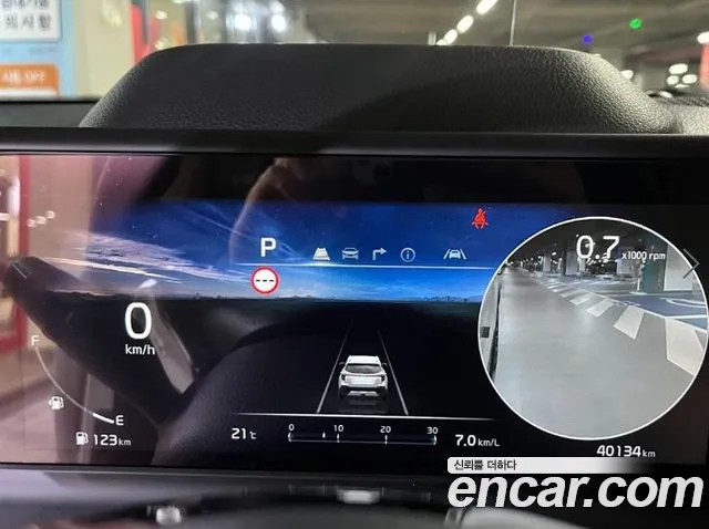 Kia Seltos New — Фото автомобиля 16