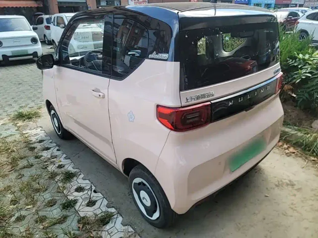Wuling Hongguang Mini EV — Фото автомобиля 4