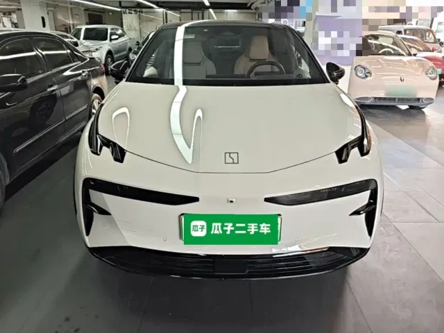 Zeekr X — Фото автомобиля 2