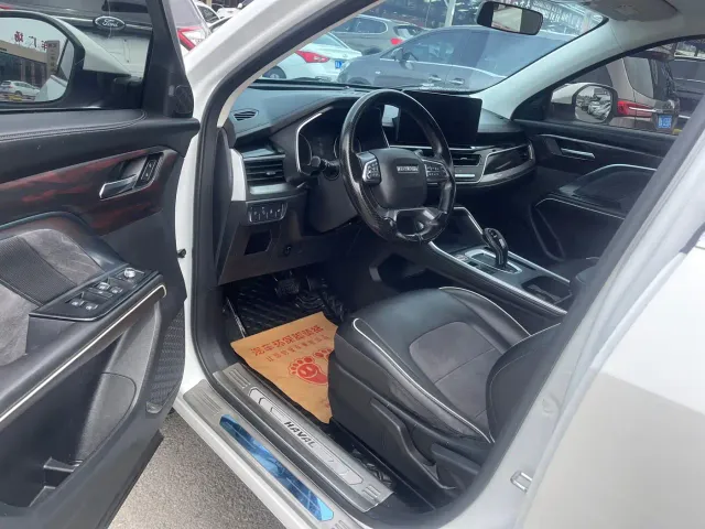 Haval H6 — Фото автомобиля 6