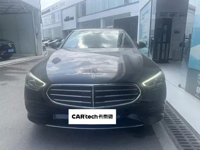 Mercedes-Benz C-Class — Фото автомобиля 2
