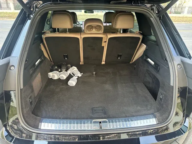 Li Auto L8 — Фото автомобиля 10