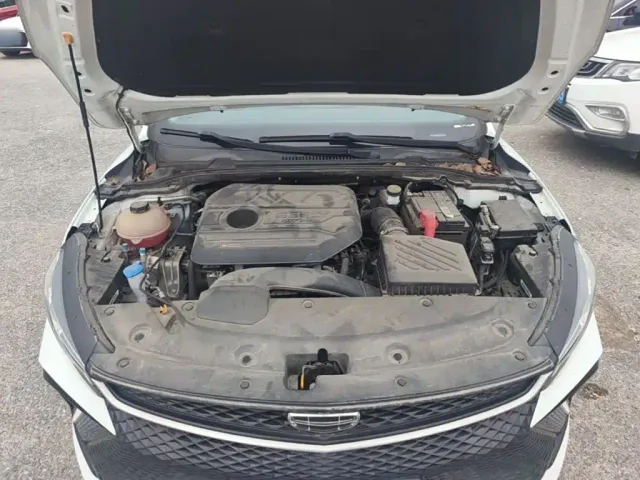 Geely Emgrand L — Фото автомобиля 10