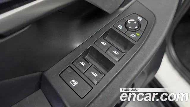 BMW 5 Series G60 — Фото автомобиля 28