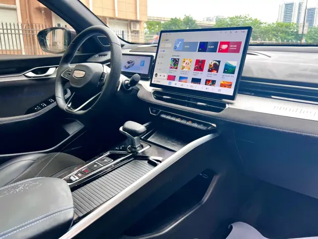Geely Xingrui — Фото автомобиля 16