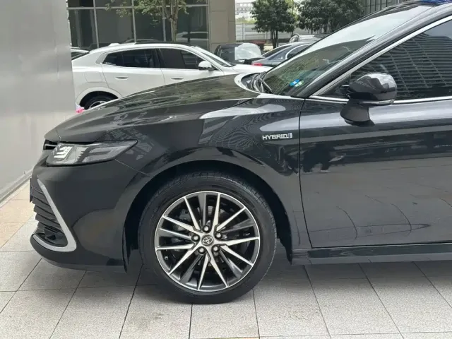 Toyota Camry — Фото автомобиля 5