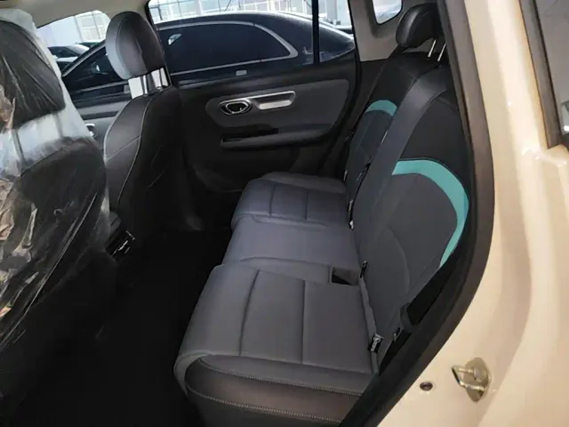 GAC Aion Y — Фото автомобиля 16