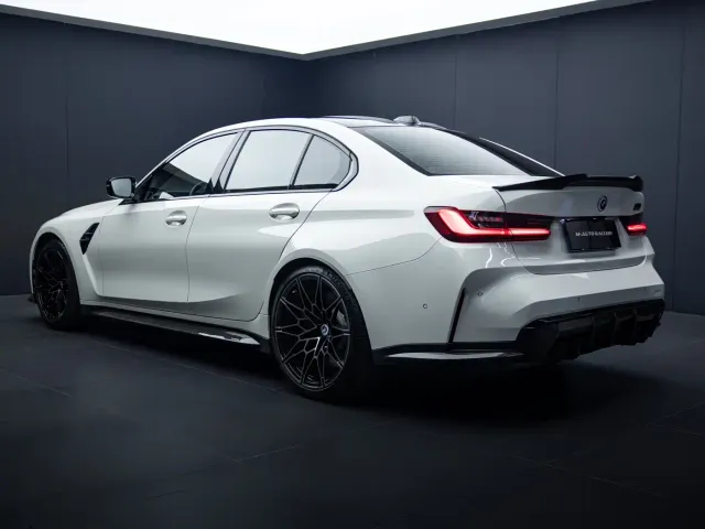BMW M3 — Фото автомобиля 8