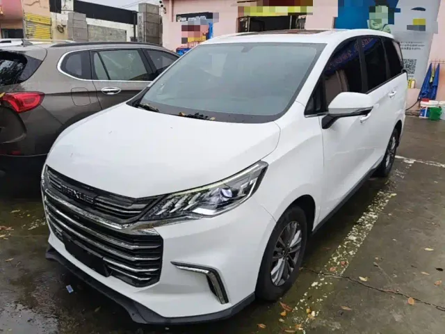Фотография автомобиля — Maxus G50