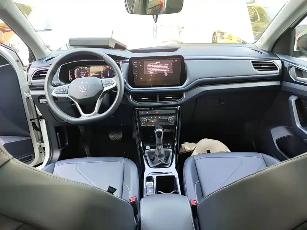 Volkswagen Tharu 2025 New Edge 300TSI Enjoyment Edition — Фото автомобиля 9