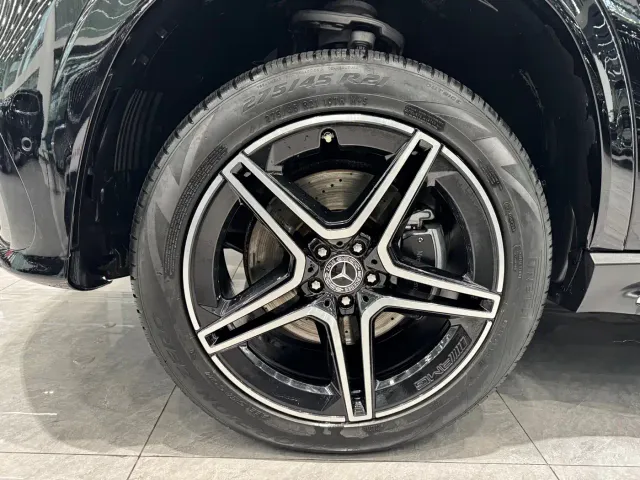 Mercedes-Benz GLS-Class — Фото автомобиля 4