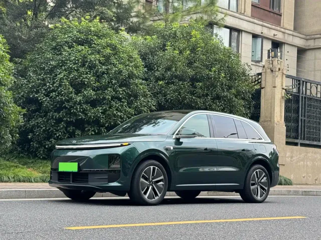Li Auto Li Auto L6 2024 Pro — Фото автомобиля 2