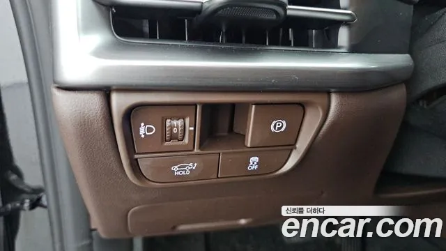 Hyundai Grandeur GN7 — Фото автомобиля 26