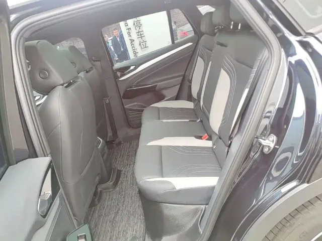 Volkswagen ID.4 Crozz — Фото автомобиля 16
