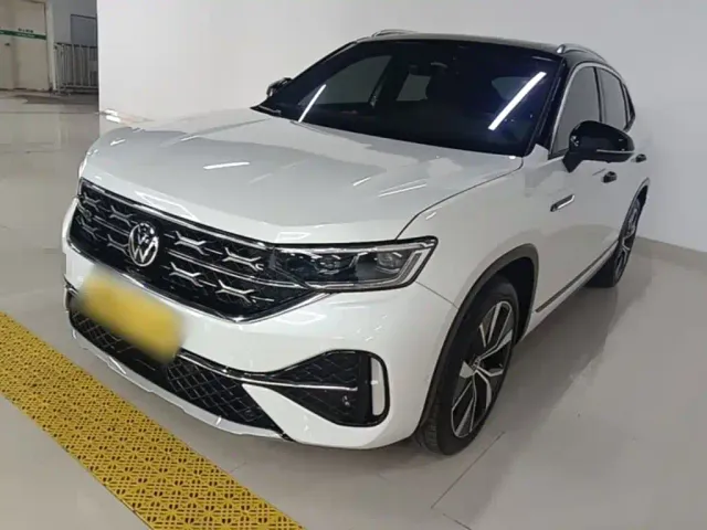 Фотография автомобиля — Volkswagen Tayron X