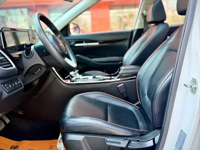 Kia Seltos — Фото автомобиля 10