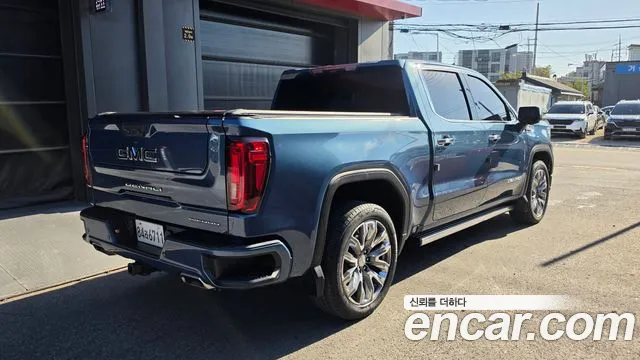 GMC Sierra — Фото автомобиля 2