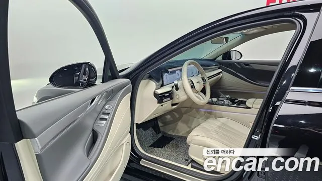 Genesis G80 Бензин 2.5 турбо AWD — Фото автомобиля 10