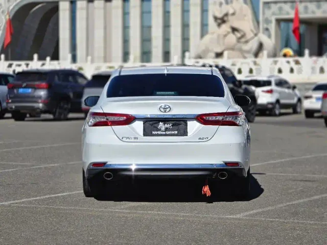 Toyota Camry — Фото автомобиля 5