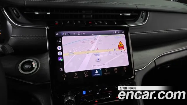 Jeep Cherokee Grand Cherokee(WL) 3.6 Overland — Фото автомобиля 28