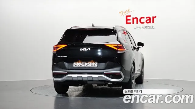 Kia Sportage Sportage 5-е поколение Дизель 2.0 2WD — Фото автомобиля 4
