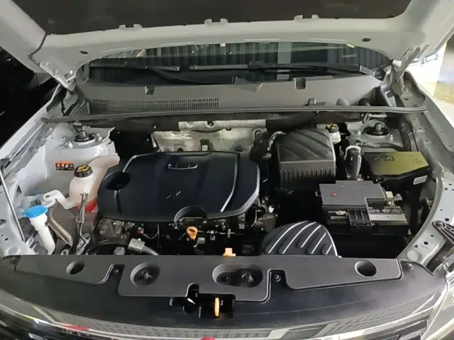 Geely Haoyue PRO — Фото автомобиля 19