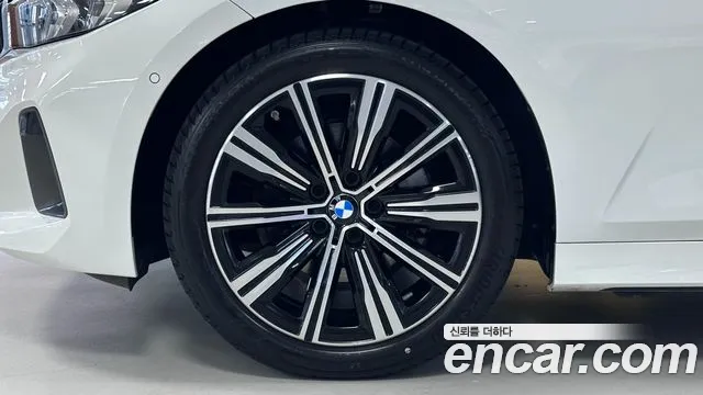 BMW 3 Series G20 — Фото автомобиля 5