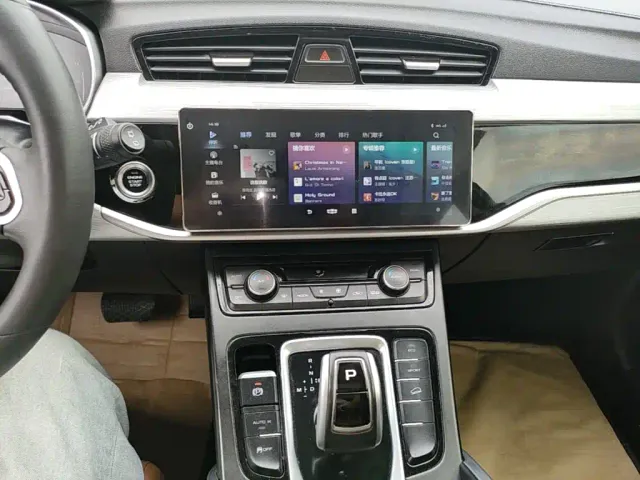 Geely Boyue 2021 1.8TD DCT 2WD Asian Games Edition — Фото автомобиля 12