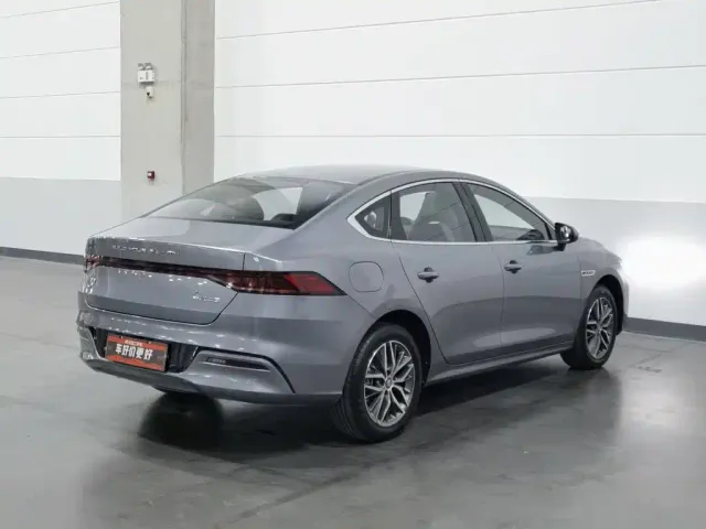 BYD Qin PLUS — Фото автомобиля 2