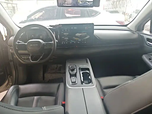 GAC Aion S Plus — Фото автомобиля 9