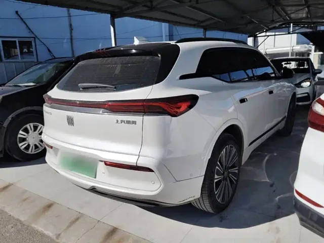 Buick E5 — Фото автомобиля 6