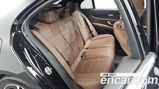 Mercedes-Benz E-Class W213 — Фото автомобиля 16