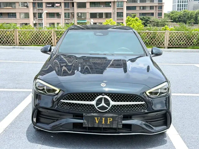 Mercedes-Benz C-Class — Фото автомобиля 2